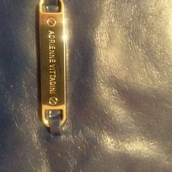adrienne vindetti  cross shoulder pocketbook - Picture 1 of 5